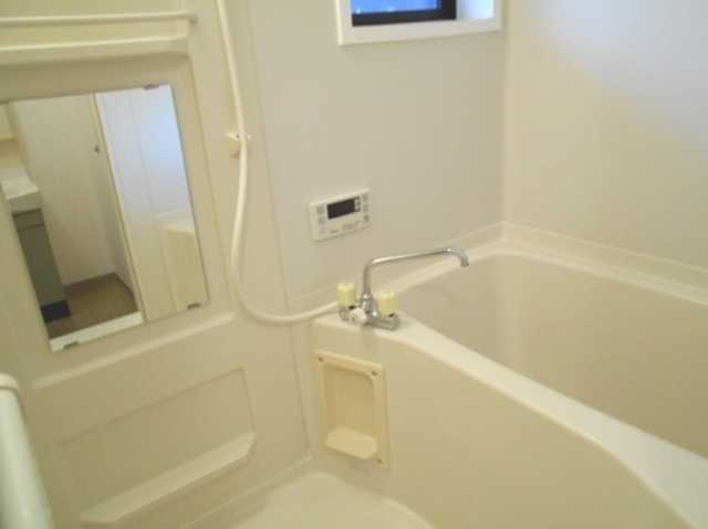 ��ʌ��������܎s�΋�n��P���ڂ̃A�p�[�g�̃o�X