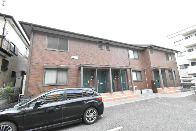 ��ʌ��������܎s�΋擌�Y�a�S����24-13�̃A�p�[�g�̌����O��