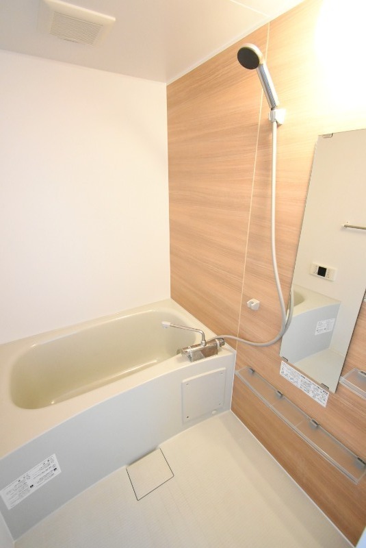 ��ʌ��������܎s�����擌��{�V���ڂ̃A�p�[�g�̃o�X