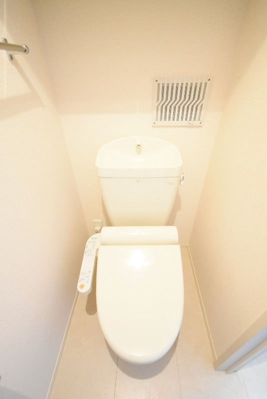 ��ʌ��������܎s�����擌��{�V���ڂ̃A�p�[�g�̃g�C��