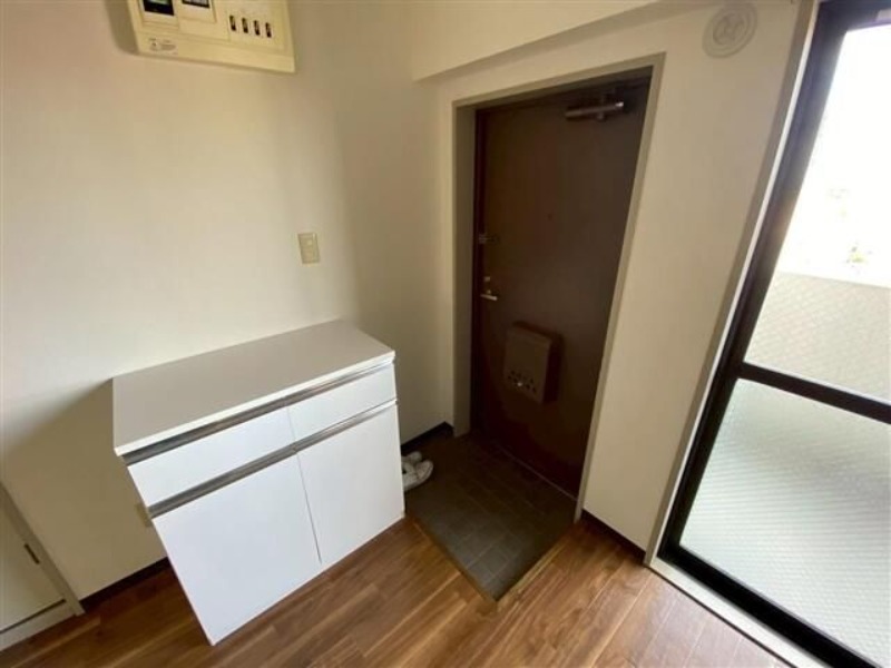 ��ʌ�����s�˒˓��R���ڂ̃}���V�����̌���