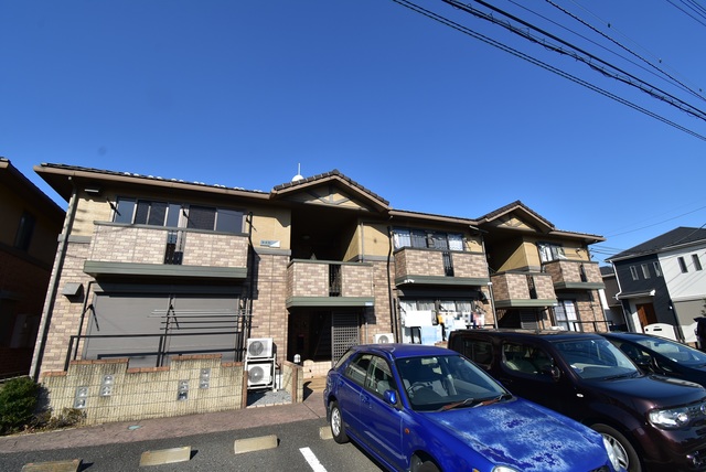 ��ʌ�����s�ђ�19-6�̃A�p�[�g�̌����O��