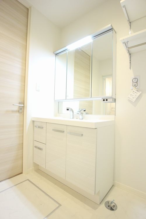 ��ʌ��������܎s������厚�쒆�ۂ̃A�p�[�g�̐��ʏ�