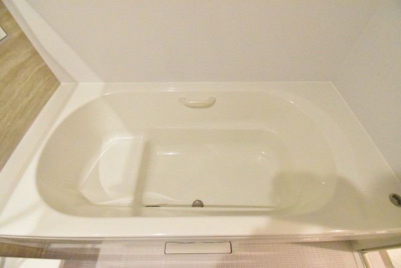 ��ʌ��������܎s�΋�厚���̃}���V�����̃o�X