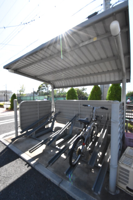 ��ʌ��z�J�s���C�N�^�E���U���ڂ̃A�p�[�g�̂��̑�