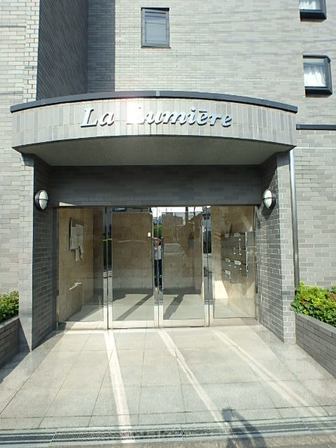 ��ʌ��������܎s�k��A�|���P���ڂ̃}���V�����̃G���g�����X