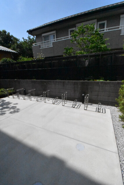 ��ʌ��������܎s�Y�a�挳���Q���ڂ̃}���V�����̂��̑�