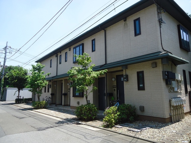 ��ʌ��������܎s�k��~�͒��̃A�p�[�g�̃G���g�����X