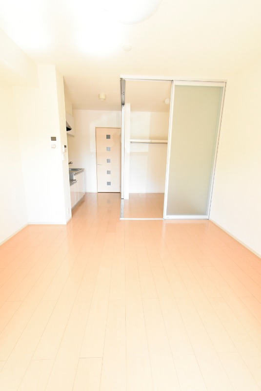 ��ʌ��������܎s������厚���[��̃A�p�[�g�̋��ԁE���r���O