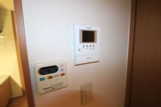 ��ʌ��z�J�s�V�z�J�Q���ڂ̃}���V�����̂��̑�