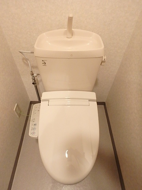 ��ʌ��������܎s��{��{���R���ڂ̃}���V�����̃g�C��