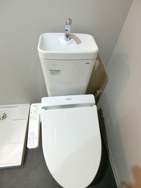 ��ʌ��������܎s�k��A�|���Q���ڂ̃A�p�[�g�̃g�C��