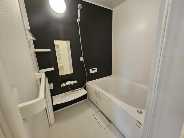 ��ʌ��������܎s�����擌��{�V���ڂ̃A�p�[�g�̃o�X