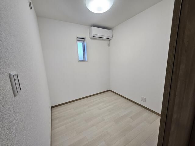 ��ʌ��������܎s�����擌��{�V���ڂ̃A�p�[�g�̂��̑������E�X�y�[�X