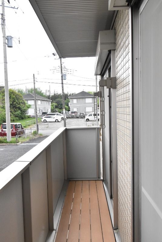 ��ʌ�����s�厚�ΐ_�̃A�p�[�g�̃o���R�j�[