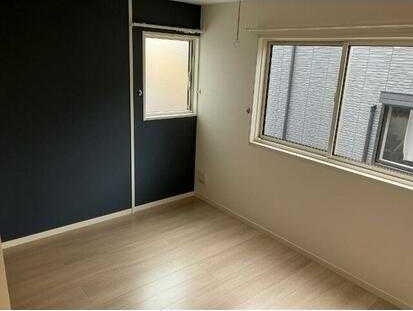 ��ʌ�����s�厚����̃A�p�[�g�̂��̑������E�X�y�[�X