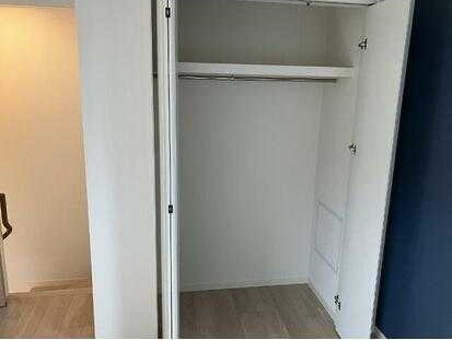 ��ʌ�����s�厚����̃A�p�[�g�̎��[