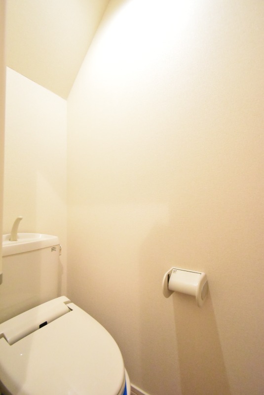 ��ʌ�����s������P���ڂ̃}���V�����̃g�C��