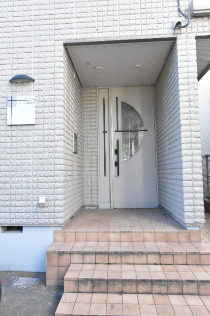 ��ʌ�����s������P���ڂ̃}���V�����̃G���g�����X