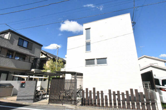 ��ʌ�����s�����Q����14-2�̃}���V�����̌����O��