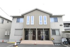 ��ʌ��������܎s����O���U����373-6�̃A�p�[�g�̌����O��