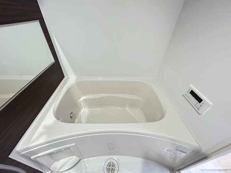 ��ʌ��������܎s�Y�a��j���J�R���ڂ̃}���V�����̃o�X