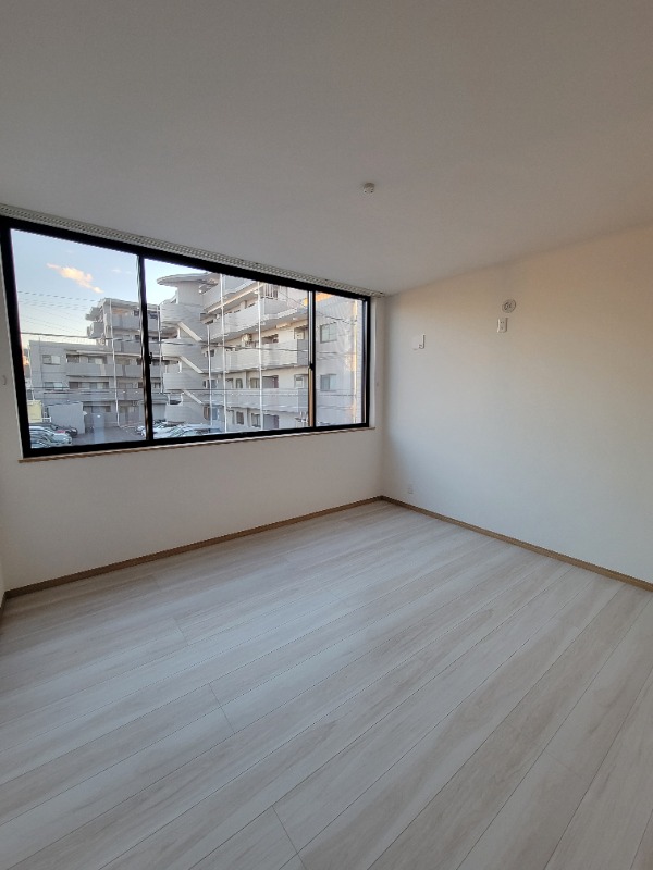 ��ʌ��������܎s��{��x�̓����P���ڂ̈�ˌ��Ă̂��̑������E�X�y�[�X