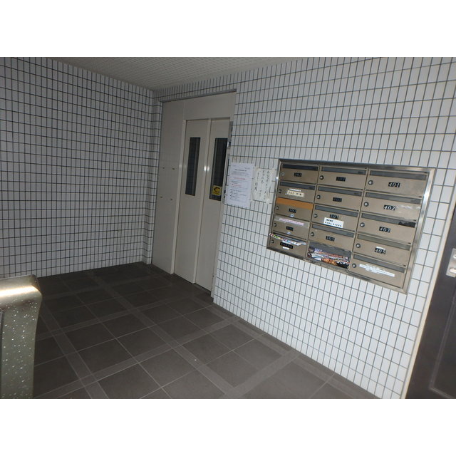 ��ʌ��������܎s��{��听���Q���ڂ̃}���V�����̃G���g�����X