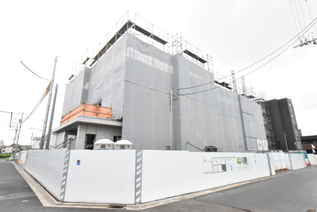 ��ʌ��������܎s�΋�厚���̃}���V�����̌����O��