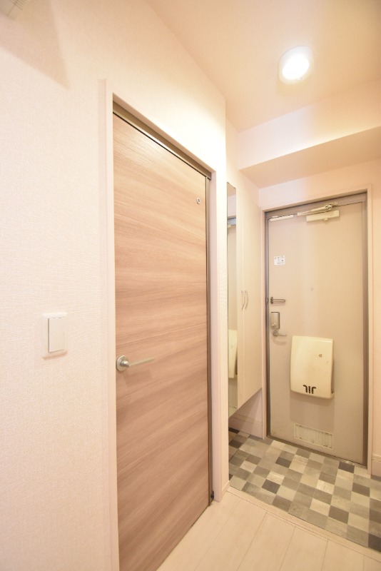 ��ʌ��������܎s�΋�厚�O���̃A�p�[�g�̌���