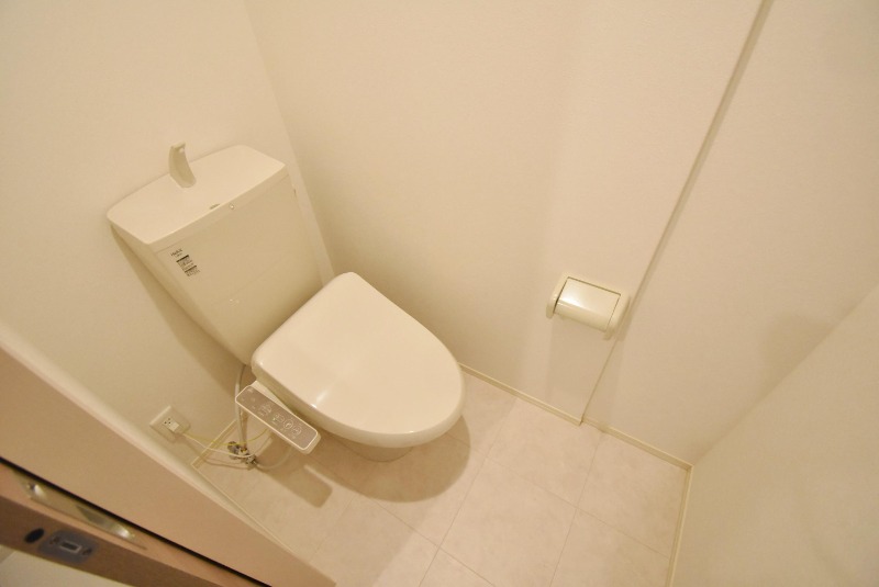 ��ʌ��������܎s��{����ؒ��Q���ڂ̃A�p�[�g�̃g�C��