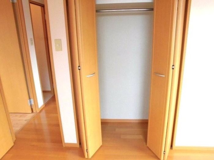 ��ʌ��������܎s�΋挴�R�S���ڂ̃e���X�n�E�X�̂��̑�