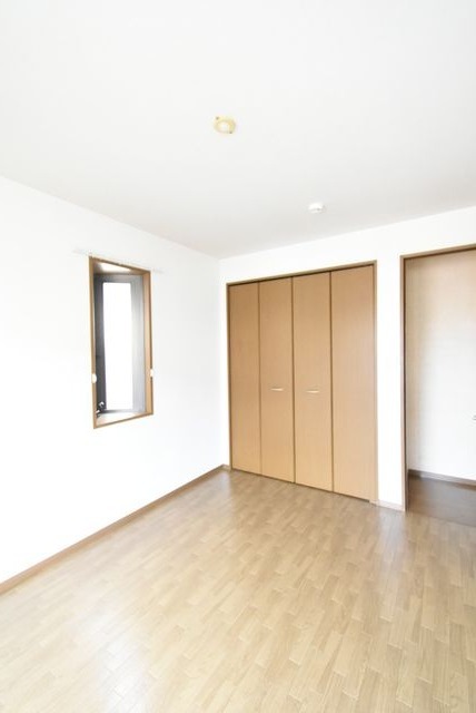 ��ʌ��������܎s�k��{�����̃e���X�n�E�X�̂��̑������E�X�y�[�X