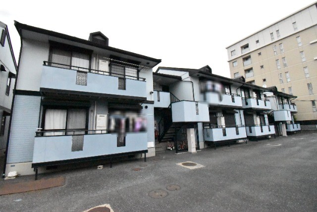 ��ʌ�����s������U���ڂ̃A�p�[�g�̌����O��