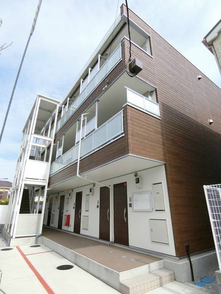 ��ʌ������s����440-1�̃}���V�����̌����O��