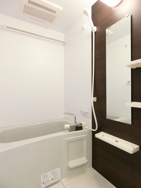 ��ʌ������s�����̃}���V�����̃o�X