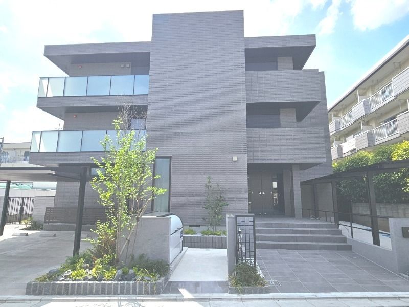 ��ʌ��������܎s���搼�x�U����1-43�̃}���V�����̌����O��