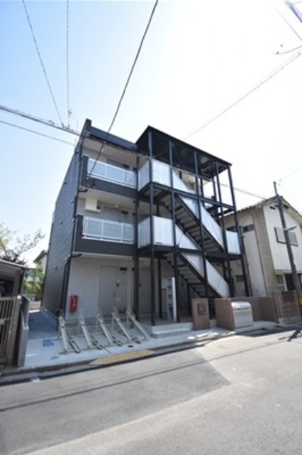 ��ʌ��������܎s�Y�a�挳���P���ڂ̃A�p�[�g�̌����O��