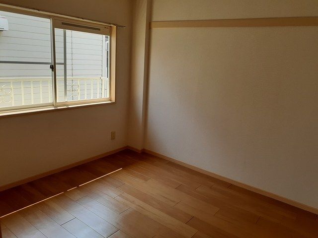 ��ʌ��������܎s�΋擌�Y�a�R���ڂ̃A�p�[�g�̂��̑�