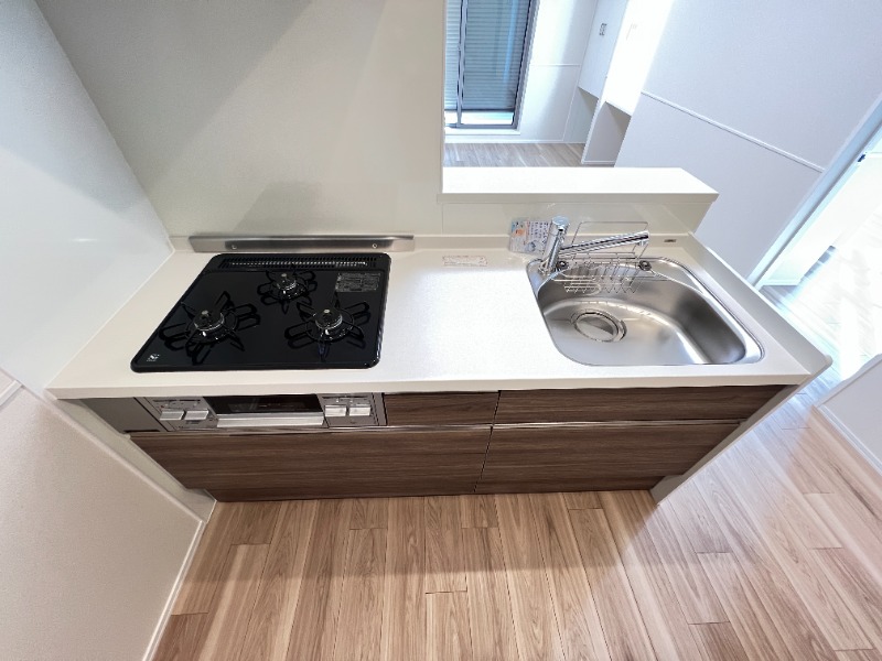 ��ʌ��O���s����c�Q���ڂ̃}���V�����̃L�b�`��