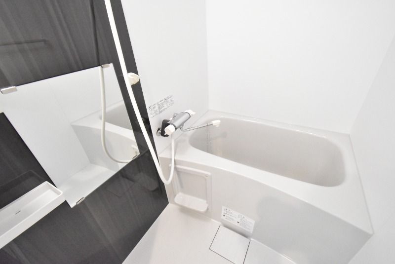 ��ʌ�����s����T���ڂ̃}���V�����̃o�X