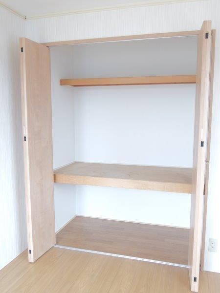 ��ʌ������s�������̃A�p�[�g�̎��[