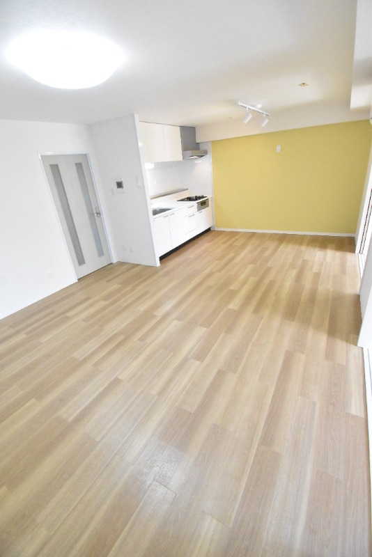 ��ʌ��������܎s��{��x�̓����P���ڂ̃}���V�����̋��ԁE���r���O