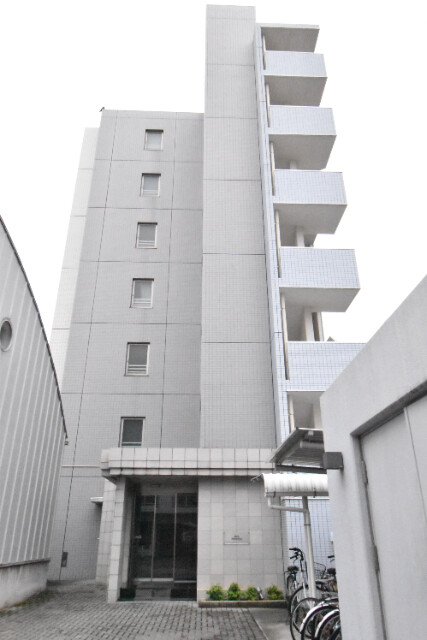 ��ʌ��������܎s��{��{���T���ڂ̃}���V�����̌����O��