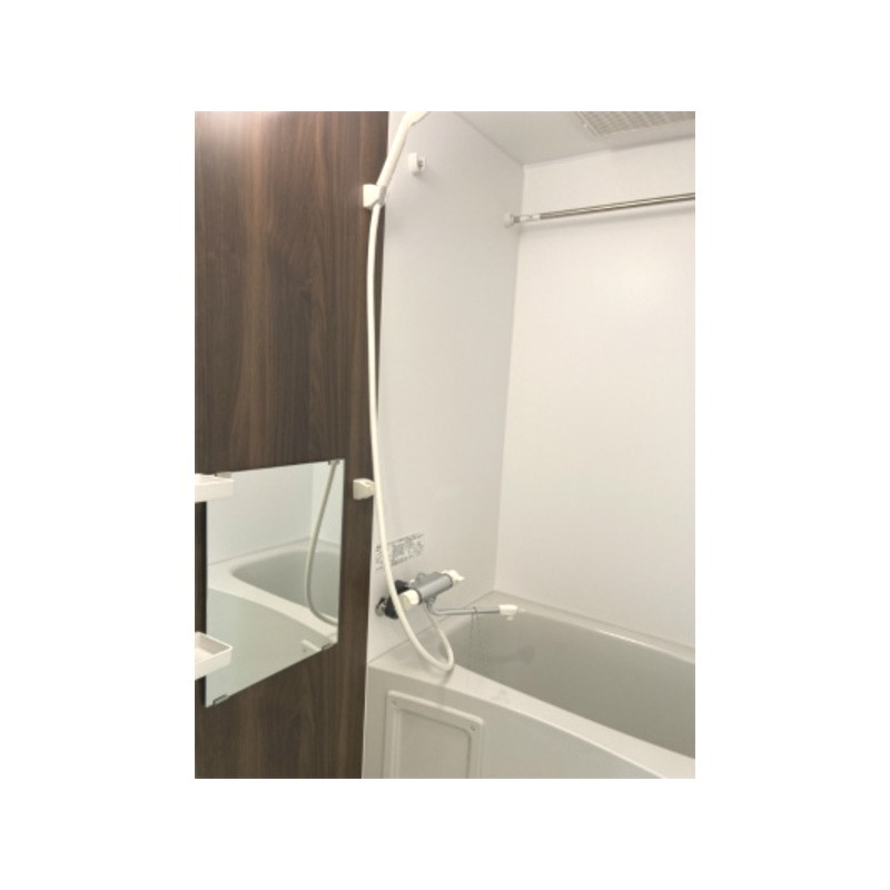 ��ʌ�����s�J�ÂP���ڂ̃A�p�[�g�̃o�X