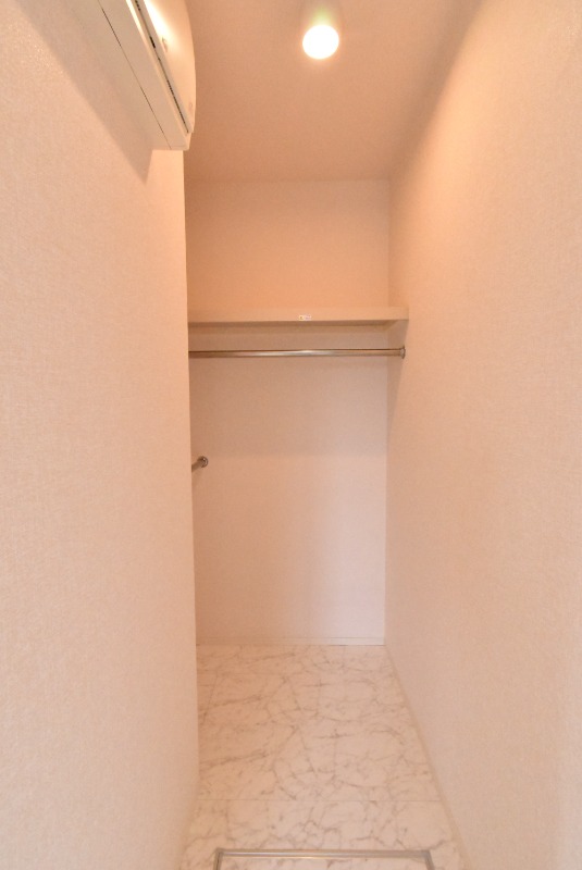 ��ʌ������s�����P���ڂ̃A�p�[�g�̎��[