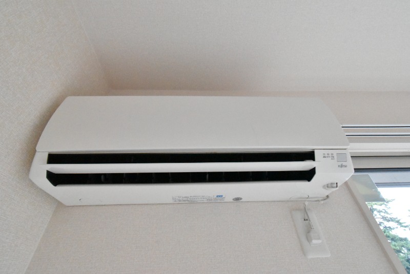 ��ʌ������s�����P���ڂ̃A�p�[�g�̂��̑��ݔ�