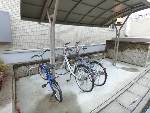 ��ʌ��������܎s�΋�����U���ڂ̃A�p�[�g�̂��̑�