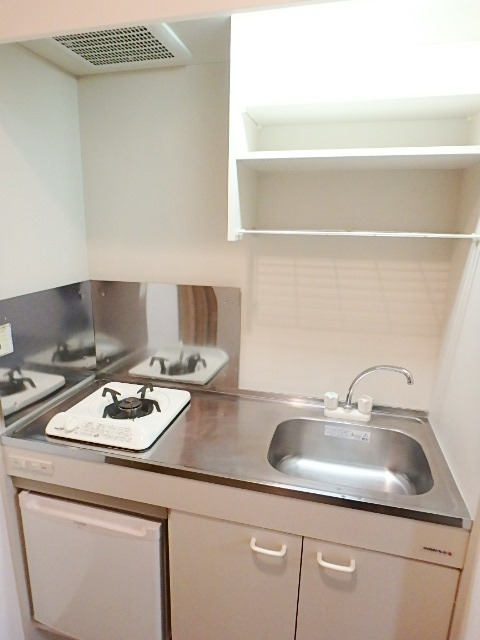 ��ʌ��������܎s��������R���ڂ̃}���V�����̃L�b�`��