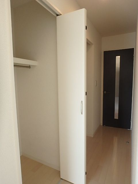 ��ʌ��������܎s�k��{�����P���ڂ̃A�p�[�g�̎��[